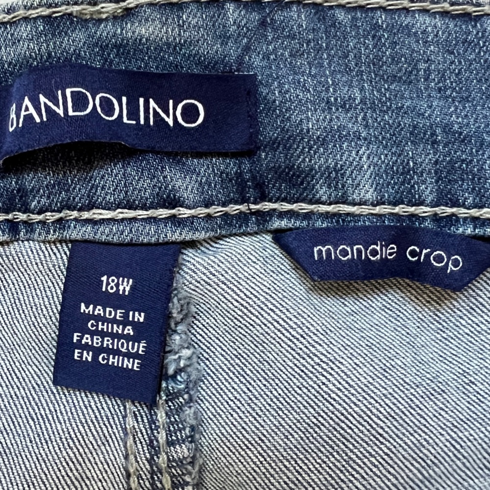 Bandolino Blue Denim Ankle Jeans with Floral Side Print - Picture 9 of 13
